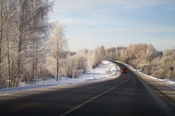 Obraz na płótnie Canvas дорога зимой