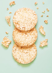  Ricevcookies on blue background