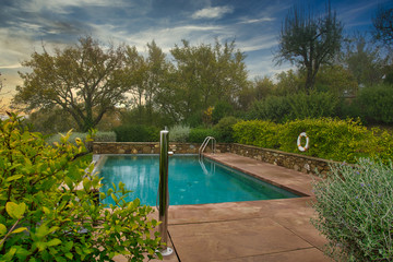 2019-11-05 A OUTDOOR POOL IN EARLY NOVEMBER
