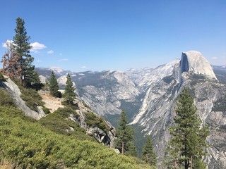 Fototapeta na wymiar Half Dome granite mountain Yosemite National Park, California, USA