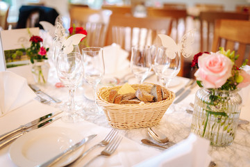 table arrangement at an event