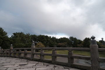 石橋と雲