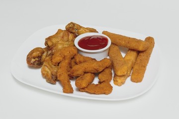 Buffalo chicken wings and chili sauce