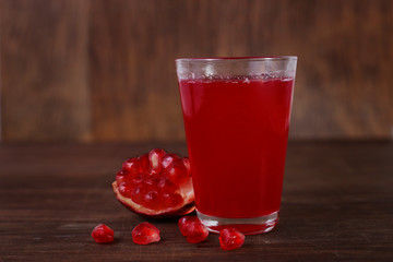 fresh pomegranate juice in a glass