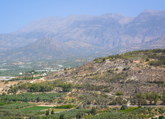 Fototapeta na wymiar View of the landscape in Crete in the central part