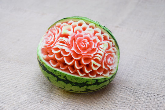 Watermelon fruit carving