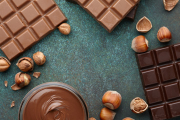 Hazelnut spread with nuts and chocolate