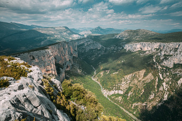 Fototapeta na wymiar Gorges Du Verdo. Beautiful amazing landscape of the Gorges Du Verdon in south-eastern France. Provence-Alpes-Cote d'Azur
