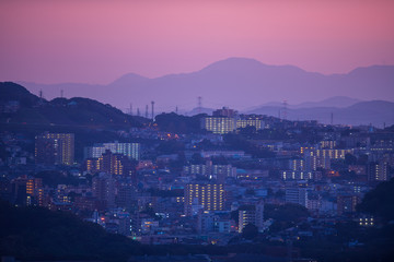 地方都市の夕暮れ（福岡県）