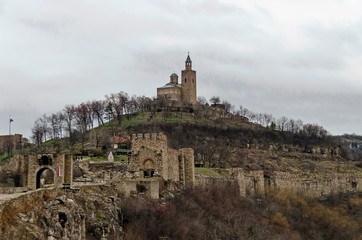 Fototapeta na wymiar The main entrance and fortress of Tsarevets, medieval stronghold located on a hill with the same name in Veliko Tarnovo, the old capital of Bulgaria, Europe 