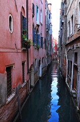 Wasserkanal in Venedig