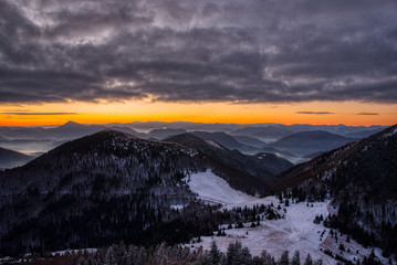 Fototapeta premium sunrise in winter in mountains with beautiful sky, Slovakia Velky Rozsutec