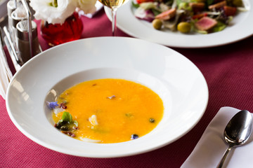 seafood pumpkin soup