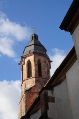 Fototapeta na wymiar Teilansicht der Stiftskirche von Landau in der Pfalz, bei Sonnenschein
