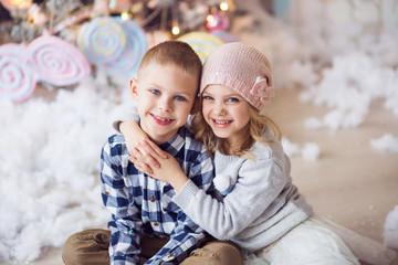 Obraz premium brother and sister 6-7-8 years old, happy children, bright colors