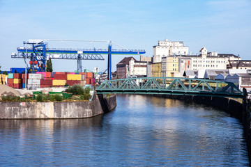 Obraz premium Industrial port in Frankfurt at the Main river