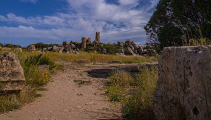 Selinunt Antic Greek City © olakamyk