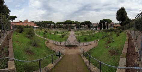 Fototapeta na wymiar Roma - Panoramica del roseto
