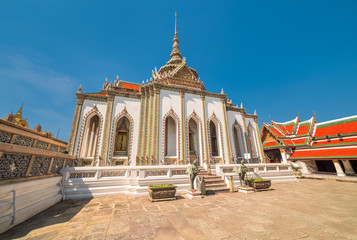 Naklejka premium Phra Sawet Kudakhan Wihan Yot at Wat Phra Kaew, Bangkok, Thailand. Grand Palace, Temple of Emerald Buddha.