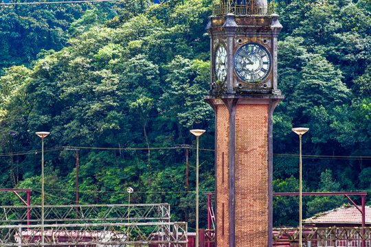 Watch paranapiacaba