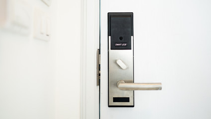  Electronic lock on door with white key card,Hotel electronic lock on wooden door
