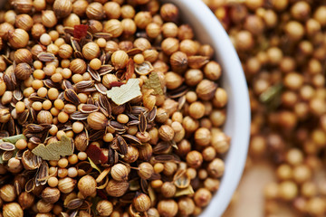Mixed herb and spice seasoning 