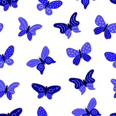 Stof per meter Vlinders Naadloze patroon met blauwe decoratieve doodle vlinders en geometrisch ontwerp op vleugels.