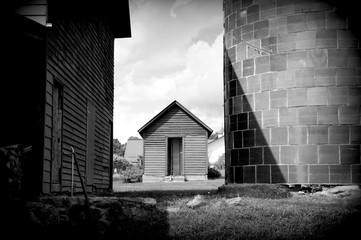 Wine cabin in black and white