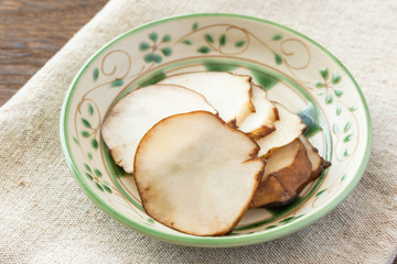 キクイモの塩漬け