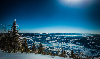 Mesmerizing landscape of snowy ski slope