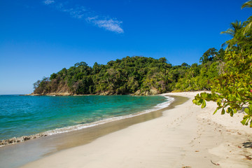 Fototapeta na wymiar Beach in Manuel Antonio Costa Rica