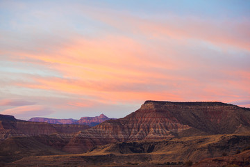 Fototapeta na wymiar Evening light in the great canyon of the Colorado. Heaven. In Virgin, Utah in the United State