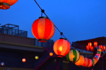 夏祭りの提灯 © Hanasaki