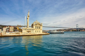 Fototapeta na wymiar Ortakoy mosque and Bosphorus bridge, Istanbul