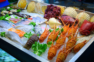 Expensive food, fresh lobster on the ice