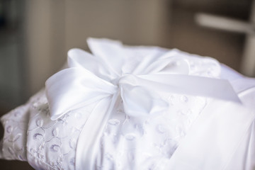 Obraz na płótnie Canvas close up.beautiful tied ribbon on a baby blanket