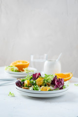 Salad with oranges and walnut