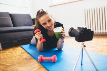 woman vlogging about healthy lifestyle from her home