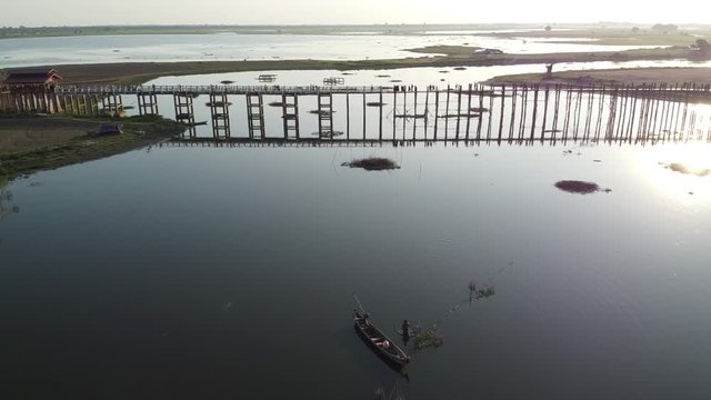 MANDALAY/MYANMAR(BURMA) - 04th Dec, 2019 : U BEIN BRIDGE is one of the famous teakwood bridge in the world. Located in Mandalay, Myanmar.