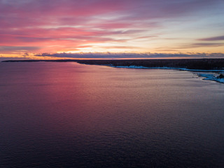 Fototapeta premium Dawn on the skerries of Lake Ladoga