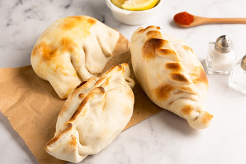 tres empanadas
