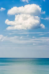 Obraz premium Meer und Wolke auf Koh Lanta in Thailand