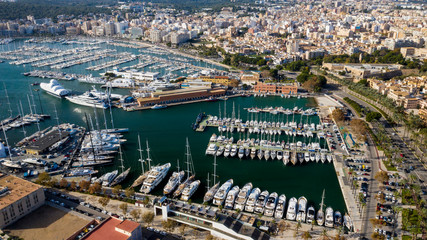 Fototapeta na wymiar the port in Palma de Mallorca Spain view from the top