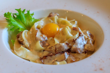 pasta with yolk and meat