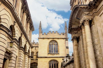 Exterior of the Bodleian Library building in Oxford 