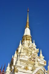 Fototapeta premium Golden statue of buddha in temple, Thailand 