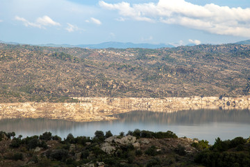 Obraz premium panoramic view of the lake