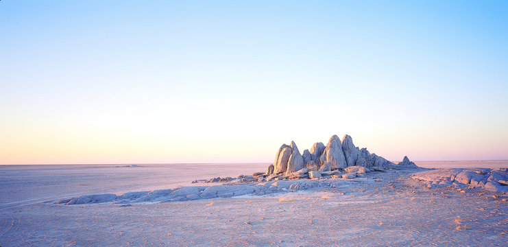 Rock formation on Kubu Island