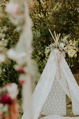 Décoration de mariage bohème © lorabarra