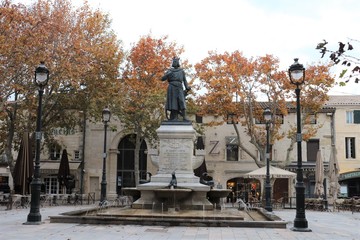 Fototapeta premium Statue du roi de France Louis IX surnommé 